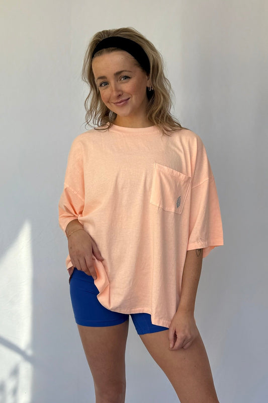 Logo Tackle Tee Pastel Peach