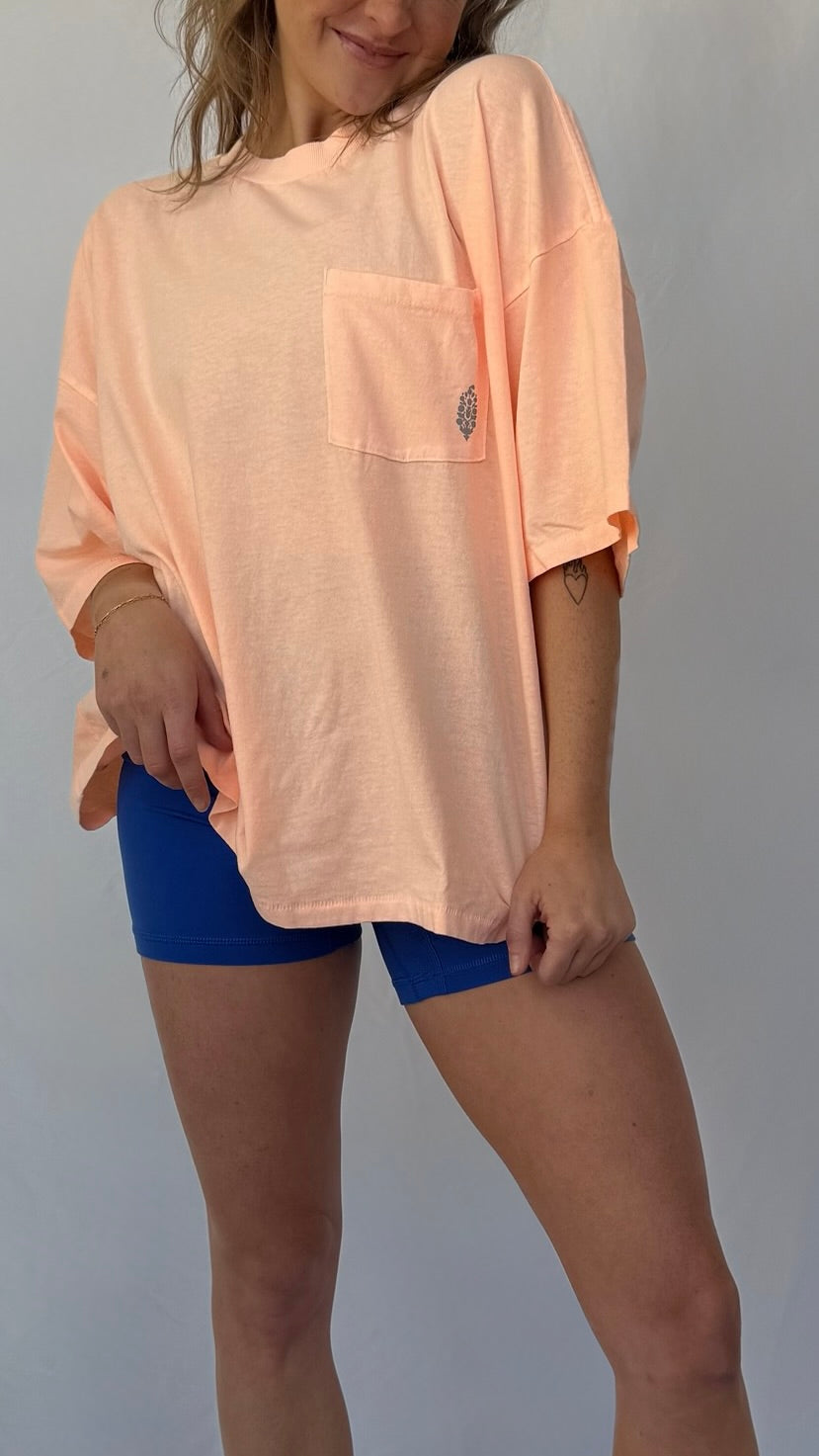 Logo Tackle Tee Pastel Peach