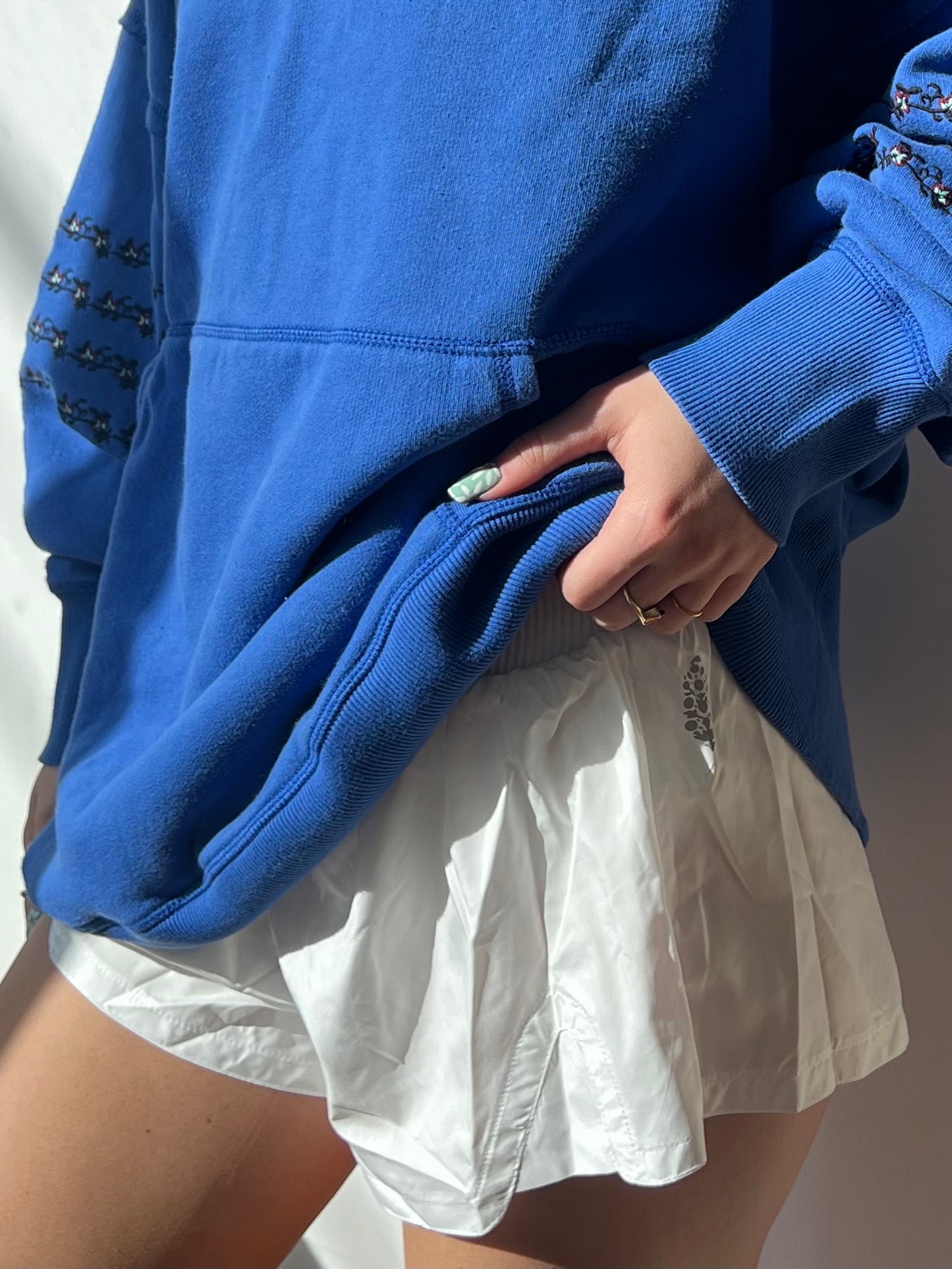 Carpe Diem Short White