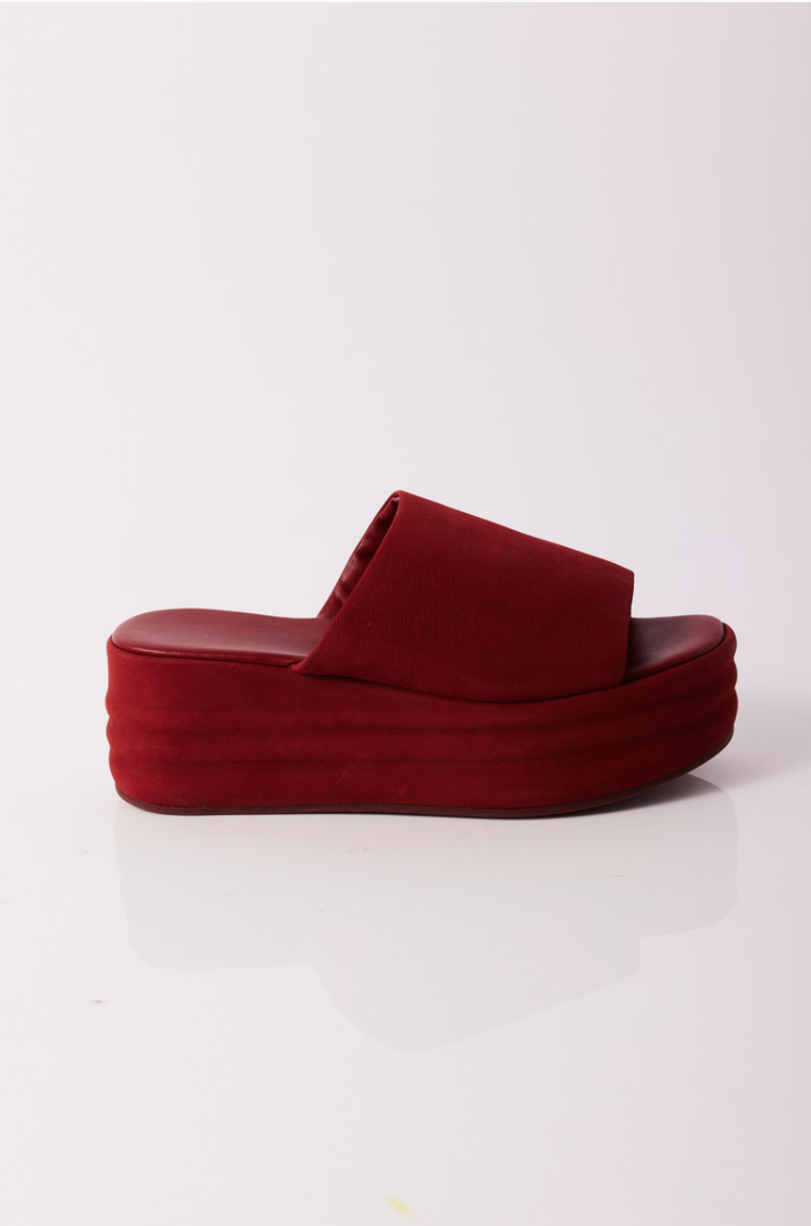 Harbor Flatform Cherry Cola