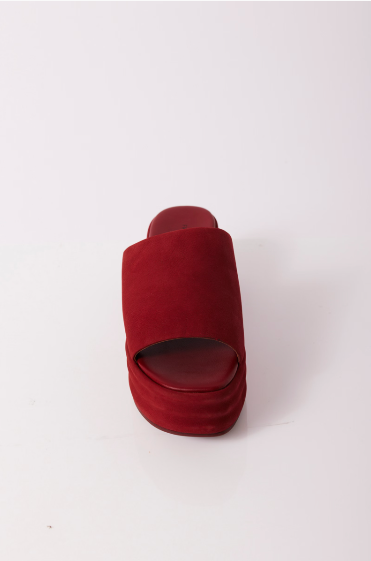 Harbor Flatform Cherry Cola